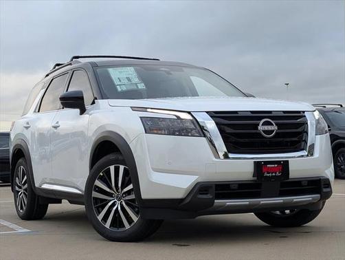 2025 Nissan Pathfinder Platinum 4WD