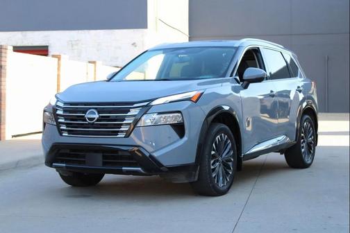 2024 Nissan Rogue Platinum