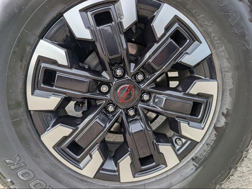 2024 Nissan Frontier PRO-X