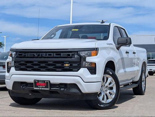 Summit White 2023 Chevrolet Silverado 1500 Custom