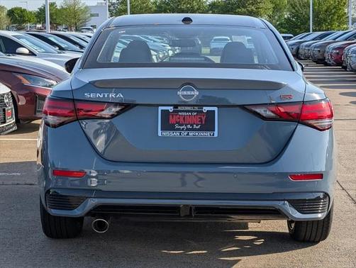 2025 Nissan Sentra SR