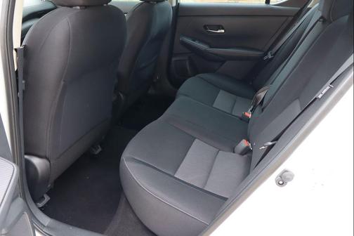Aspen White Tricoat 2021 Nissan Sentra SV