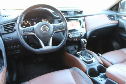 2018 Nissan Rogue Platinum