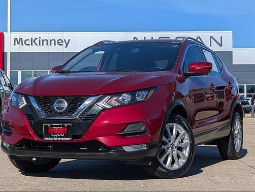 2022 Nissan Rogue Sport SV