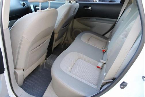 2011 Nissan Rogue SV