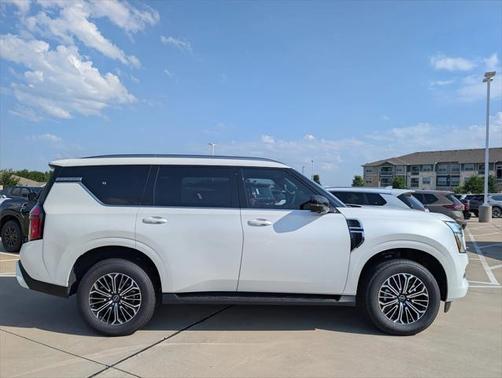 2025 Nissan Armada SL 4WD
