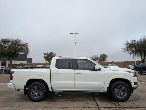 Glacier White 2026 Nissan Frontier SV