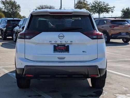 2025 Nissan Rogue SL