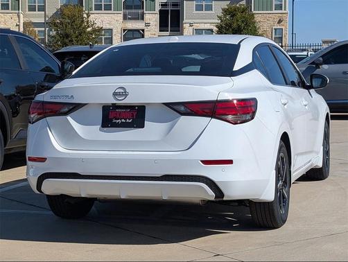 2025 Nissan Sentra SV