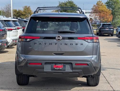 2025 Nissan Pathfinder SV FWD