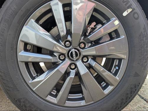 2025 Nissan Pathfinder SV FWD