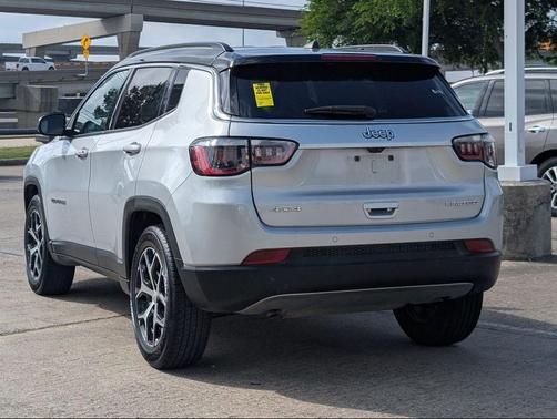 Silver Zynith 2024 Jeep Compass Limited