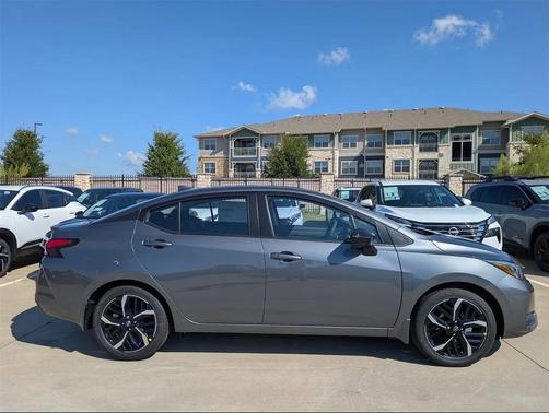 2025 Nissan Versa 1.6 S