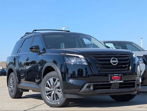 2025 Nissan Pathfinder SV FWD