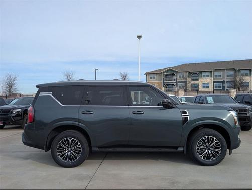 2026 Nissan Armada SL