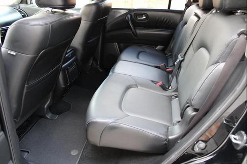 2024 Nissan Armada SV 2WD