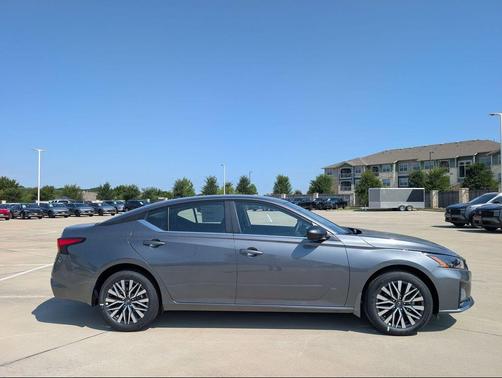 Gun Metallic 2026 Nissan Altima SV AWD