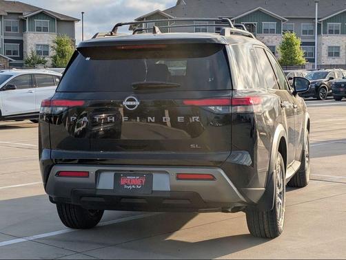 Super Black 2026 Nissan Pathfinder SL
