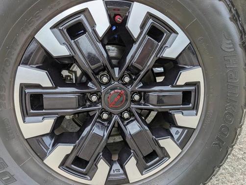 2022 Nissan Frontier PRO-X