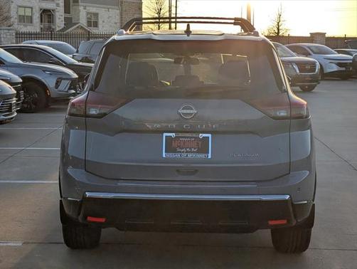 2025 Nissan Rogue Platinum