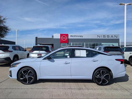 2025 Nissan Altima SR AWD