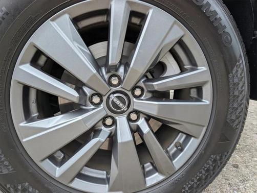 2023 Nissan Pathfinder S 4WD