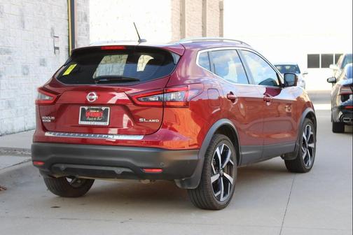 2022 Nissan Rogue Sport SL