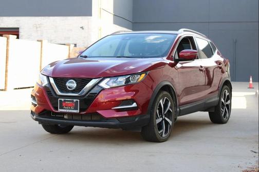 2022 Nissan Rogue Sport SL