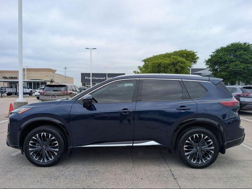 2024 Nissan Rogue Platinum