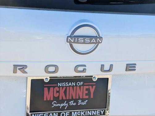 2025 Nissan Rogue SV