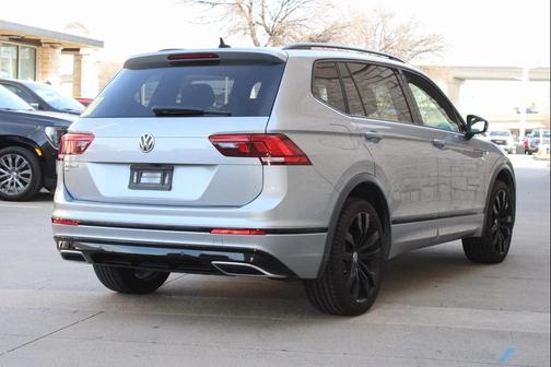 2021 Volkswagen Tiguan 2.0T SE R-Line Black