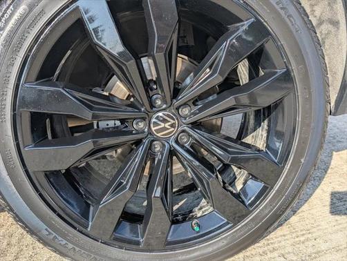 2022 Volkswagen Atlas 3.6L SEL Premium