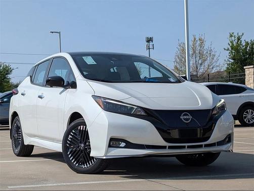 2025 Nissan Leaf SV PLUS