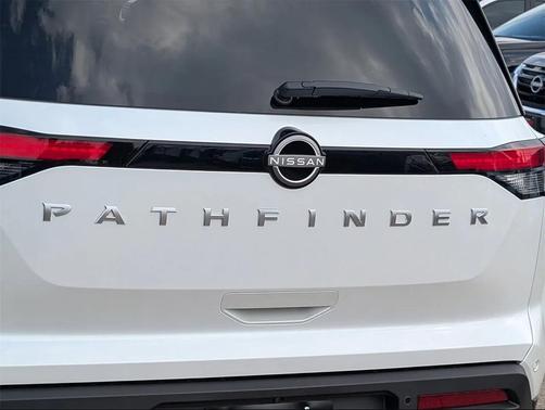 2025 Nissan Pathfinder SV FWD