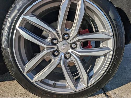 2021 Cadillac XT4 Sport