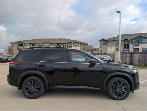 Super Black 2026 Nissan Pathfinder SL