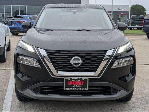 Super Black 2023 Nissan Rogue SV