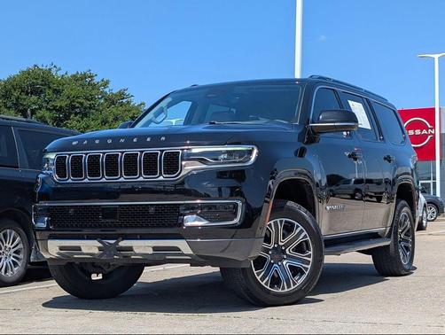 Diamond Black Crystal Pearlcoat 2022 Jeep Wagoneer Series III 4x4
