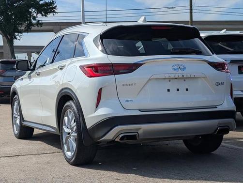 2022 INFINITI QX50 ESSENTIAL AWD