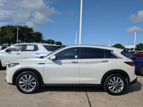 2022 INFINITI QX50 ESSENTIAL AWD