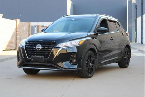 2024 Nissan Kicks SR