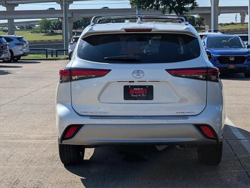 2020 Toyota Highlander Platinum