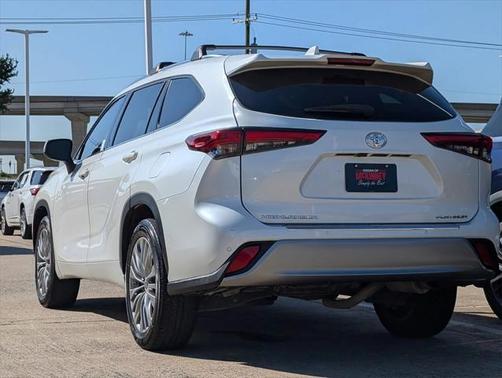 2020 Toyota Highlander Platinum