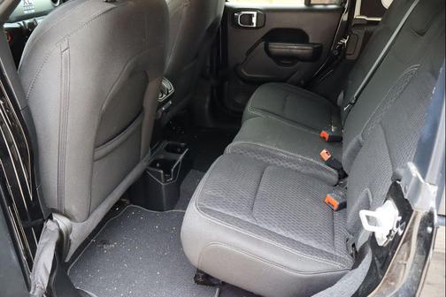 Black Clearcoat 2021 Jeep Wrangler Unlimited Sport
