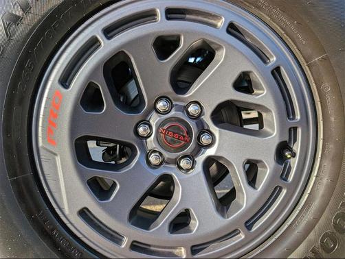 2025 Nissan Frontier PRO-4X