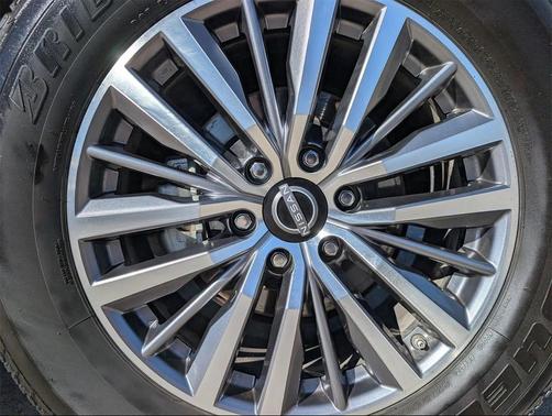 2023 Nissan Armada SL 4WD