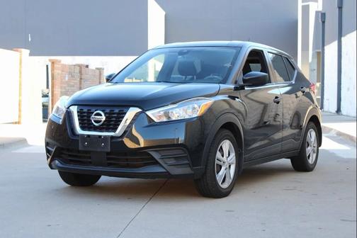 2020 Nissan Kicks S