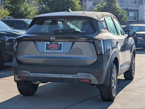 Gun Metallic 2026 Nissan Kicks S