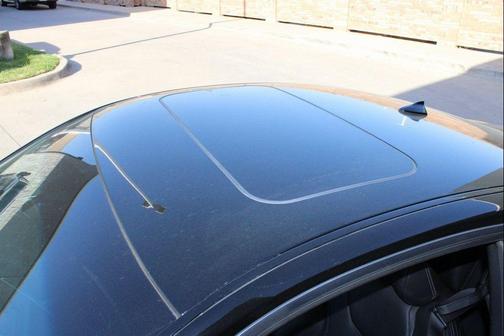 2017 INFINITI Q60 2.0T