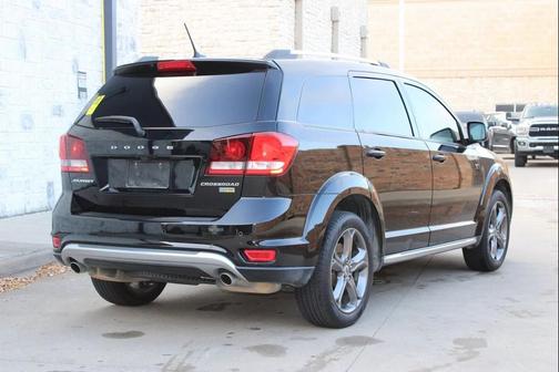 2018 Dodge Journey Crossroad